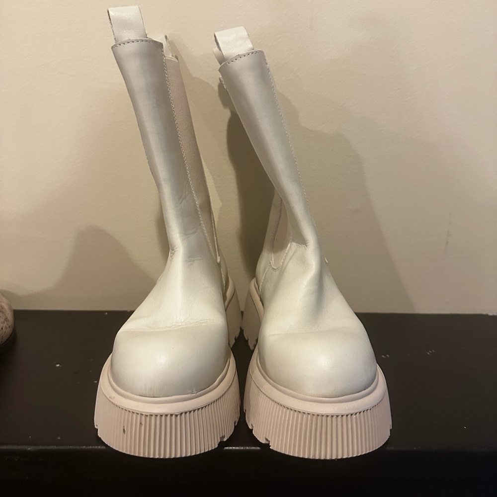 Chelsea Boot - image 2